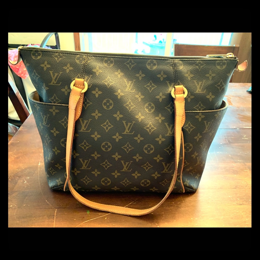 💥24HR FLASH SALE💥LOUIS VUITTON Totally PM Tote